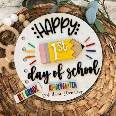 Personalised Interchangeable Back to School Sign 1st Day of School Photo Prop