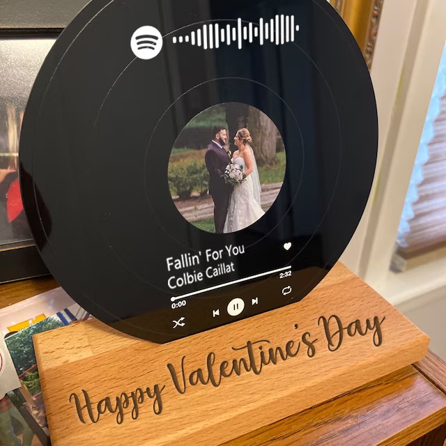 Personalized Vinyl Record with Photo Acrylic Song Plaque Anniversary Valentine's Day Gift For Girlfriend Boyfriend