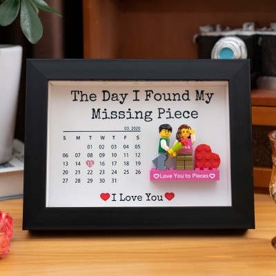 Der Tag, An Dem Ich Mein Fehlendes Teil Fand Personalisiertes Paar-Minifiguren-Kalender-Rahmen Als Valentinstagsgeschenk