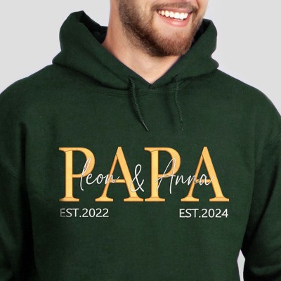 Personalisierte PAPA Bestickte Kapuzenpullover mit Namen des Kindes Vatertag Geschenk neue Papa Geschenk