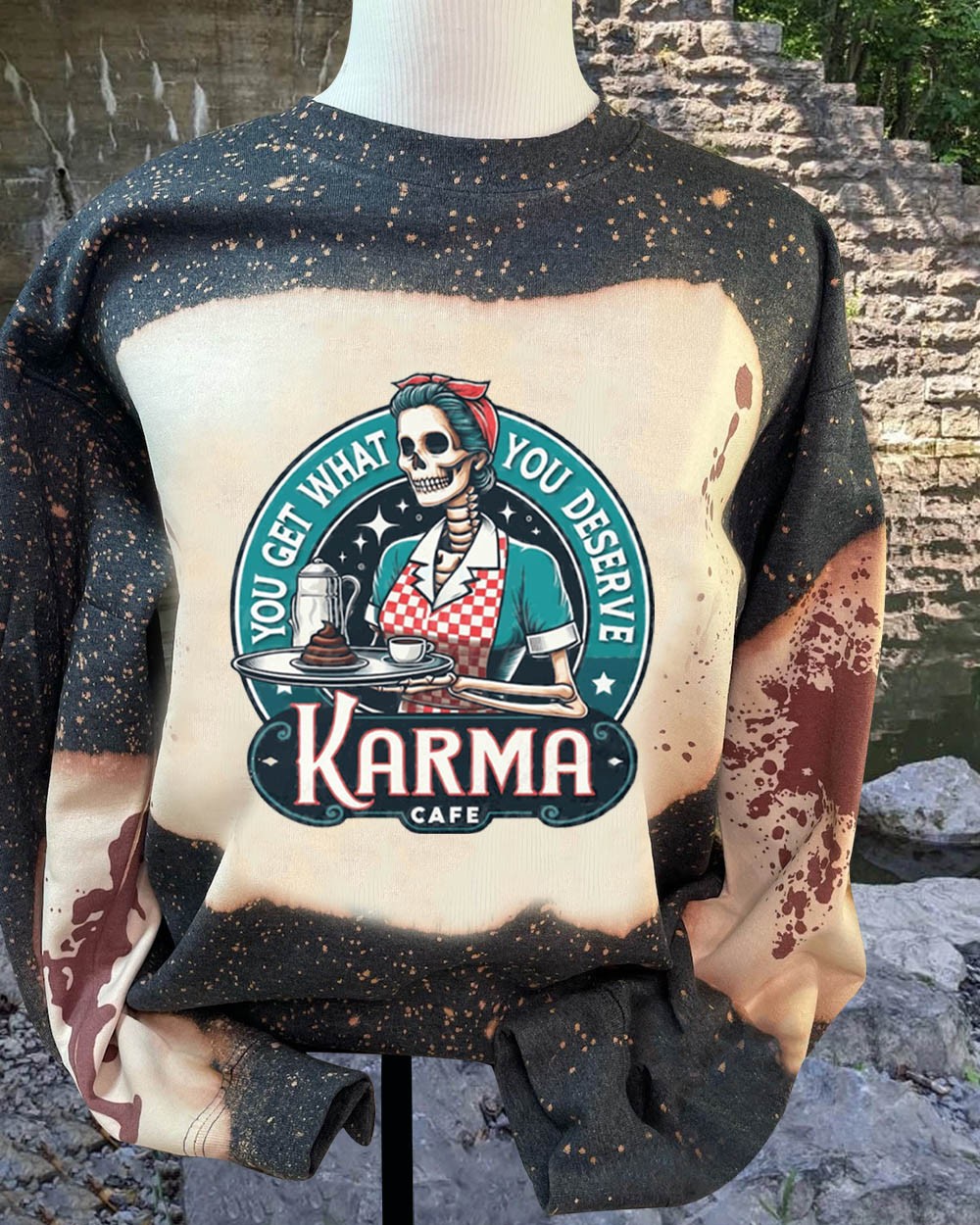 Sweat à capuche vintage Skeleton Karma pour les idées cadeaux d'Halloween