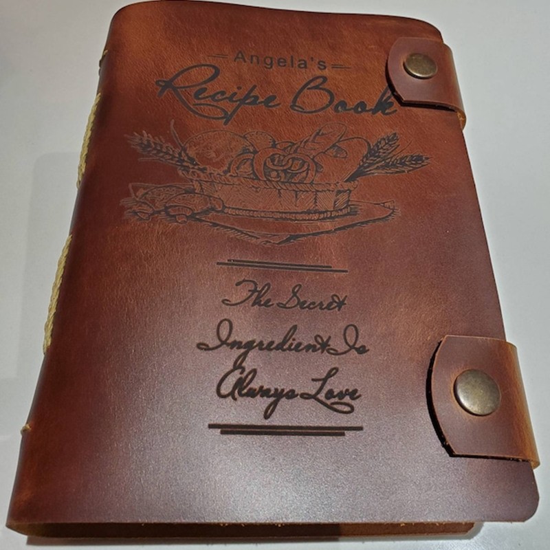 Livre de recettes en cuir personnalisé pour cadeau de Noël en famille