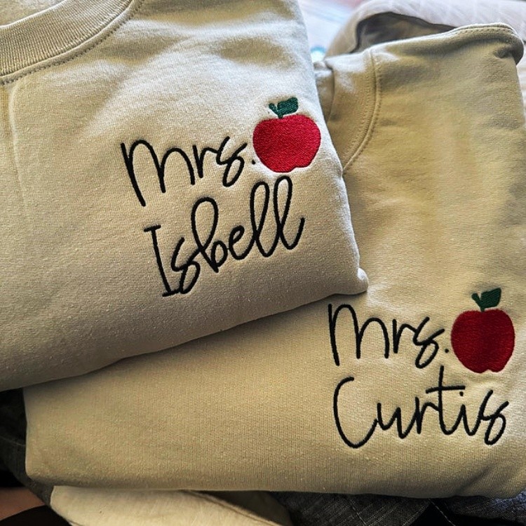 Sweat-shirt brodé personnalisé pour enseignant, cadeau de remise de diplôme pour un nouvel enseignant