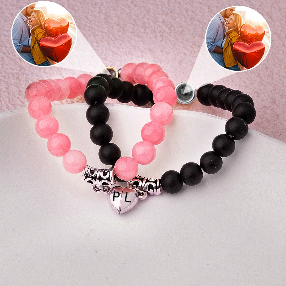 Bracelets de couple en pierre de projection personnalisés avec motif magnétique assorti pour un cadeau d'anniversaire