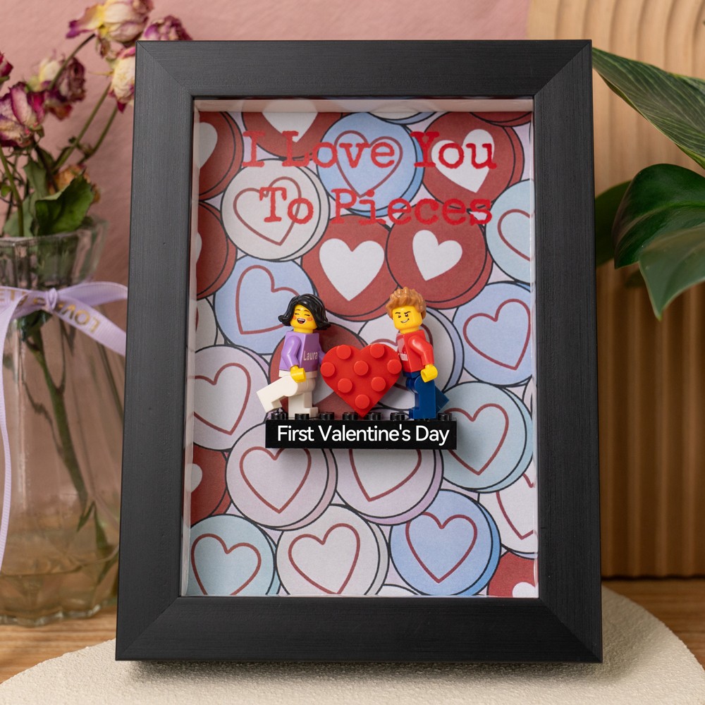 Custom Couple Mini Figures Frame For Valentine's Day Gift