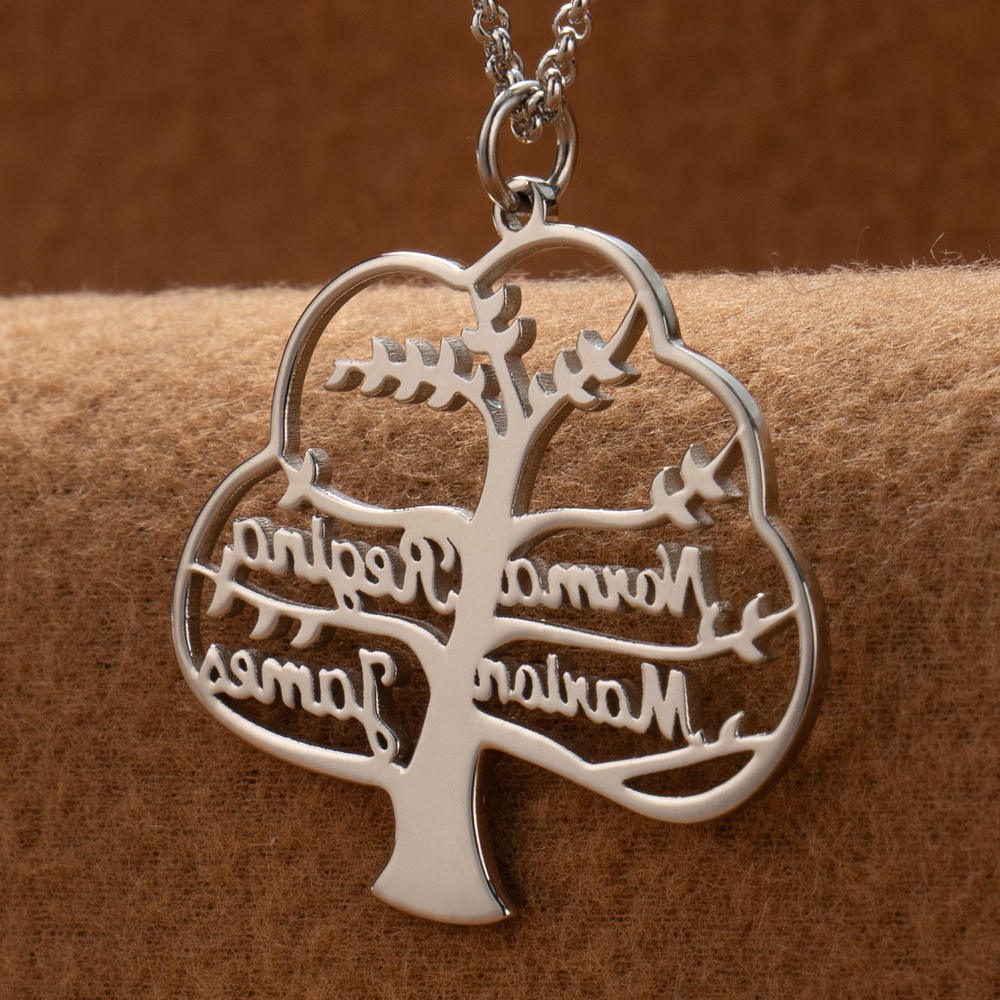 Collier arbre généalogique personnalisé avec noms pour cadeau de fête des mères