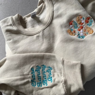 Sweat-shirt à imprimé de patte florale brodé personnalisé pour cadeau pour amoureux des animaux de compagnie, maman de chien