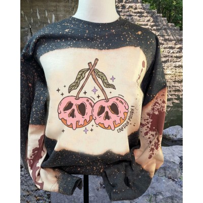 Sweat à capuche Cherry Skulls Caution Poison pour idées cadeaux