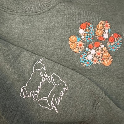 Sweat-shirt à imprimé de patte florale brodé personnalisé avec contour d'oreille d'animal de compagnie pour cadeau pour amoureux des animaux de compagnie