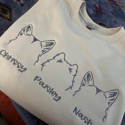 Sweat-shirt pour animal de compagnie brodé personnalisé avec contour d’oreille de chien et nom pour les cadeaux d’amoureux des animaux de compagnie