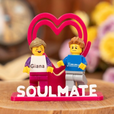 Figurines Miniatures de Couple Personnalisées avec Prénoms à Elle et Lui Cadeau pour la Saint-Valentin