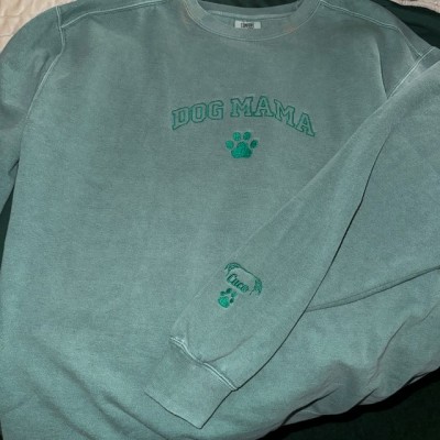 Sweat-shirt personnalisé avec empreinte de patte brodée avec contour d'oreille de chien pour cadeau pour maman de chien amoureux des animaux de compagnie