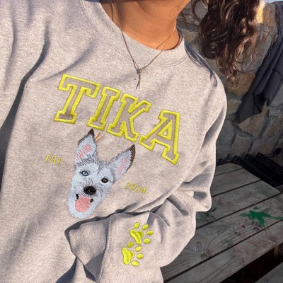 Sweat-shirt universitaire brodé personnalisé avec visage de chien pour cadeau amoureux des animaux de compagnie