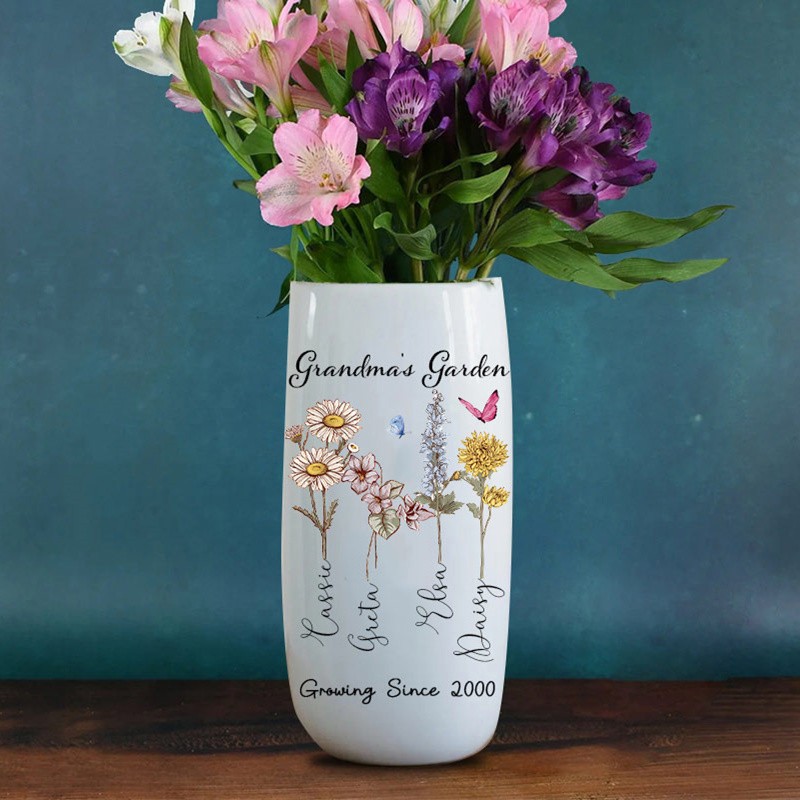 Personalized Grandma's Garden Birth Month Flower Vase with Grandchildren Names For Mom Grandma Mother's Day Gift