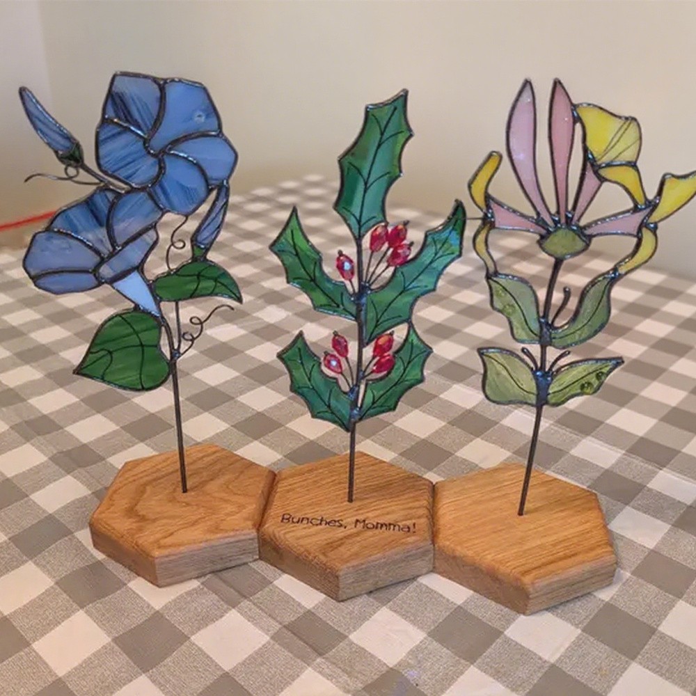 Personalized Birth Month Flower Garden Plant Stake For Mom or Grandma Gift
