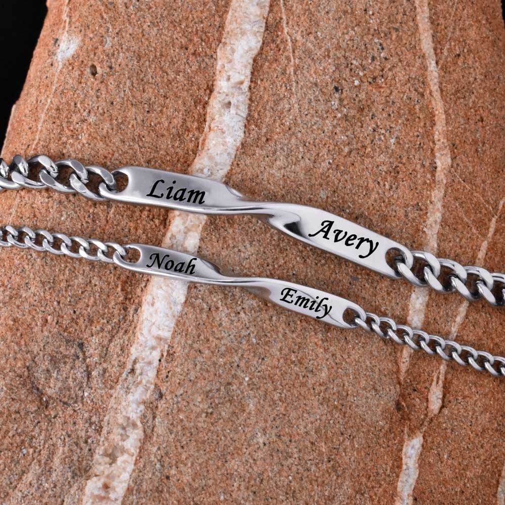 Personalized Couple Bracelet with Custom Names For Valentine's Day Anniversary Gift Ideas