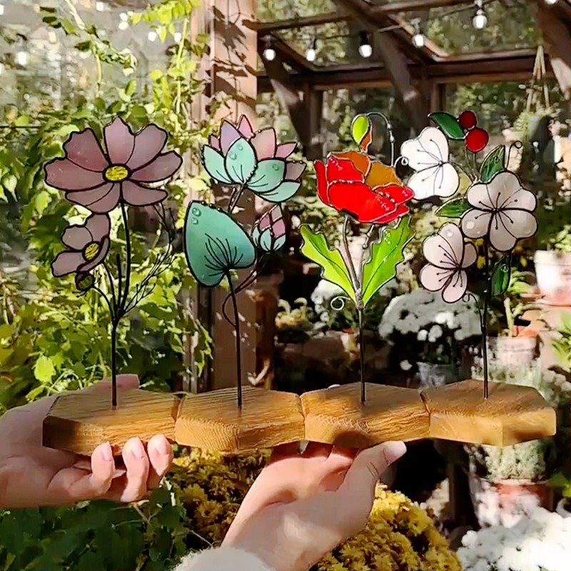 Personalized Birth Month Flower Garden Plant Stake For Mom or Grandma Christmas Gift