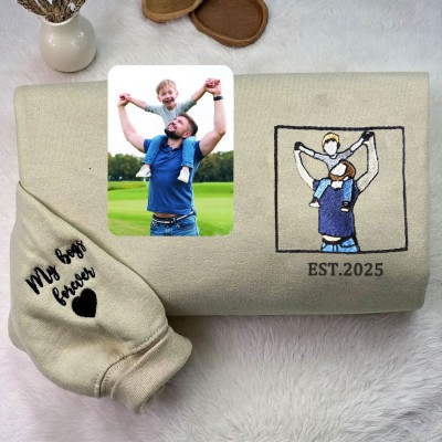 Custom Dad Portrait Embroidered Sweatshirt With Kids Name On Sleeve For Father's Day Gift