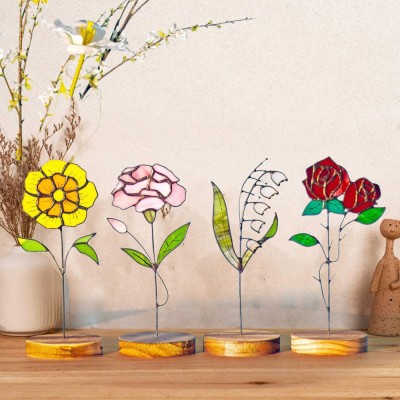 Personalized Birth Month Flower Garden Plant Stake For Mom or Grandma Gift