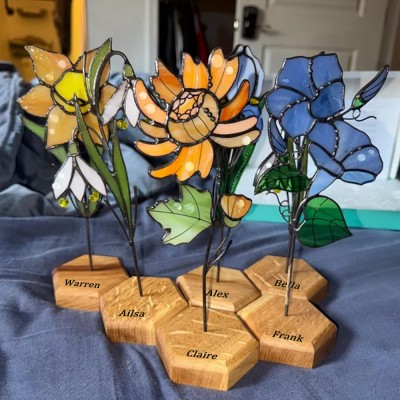 Personalized Birth Month Flower Garden Plant Stake For Mom or Grandma Gift