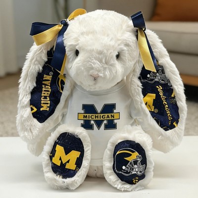 Custom Collegiate Bunny with T-Shirt Perfect Gift for Students Grads