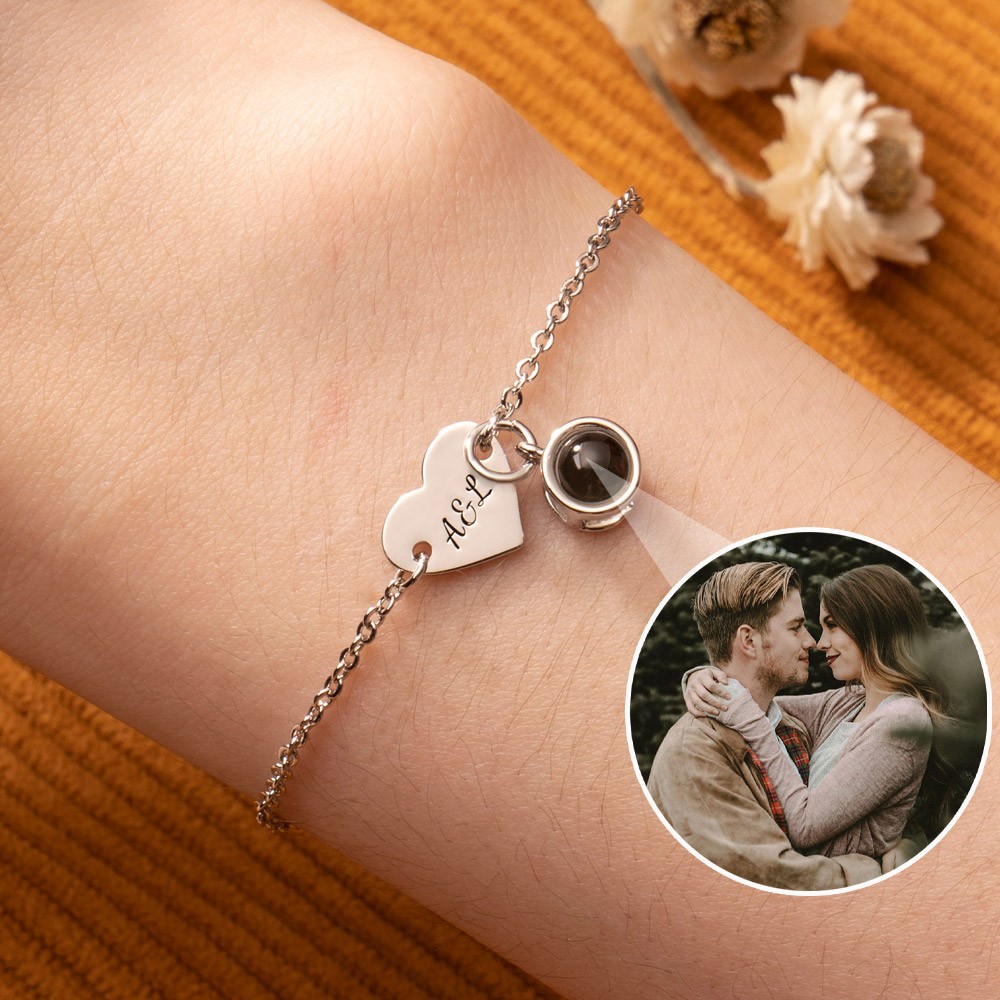 Custom Projection Bracelet With Heart Pendant For Valentine's Day