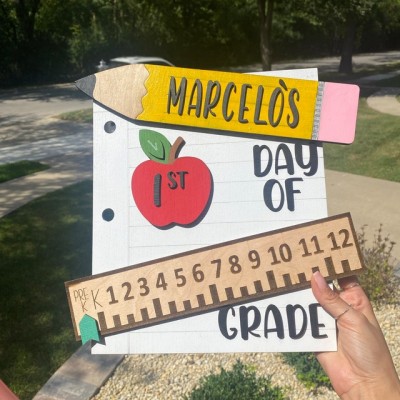 Personalised First/Last Day of School Sign Back to School Prop Board Milestone For Kids Gift